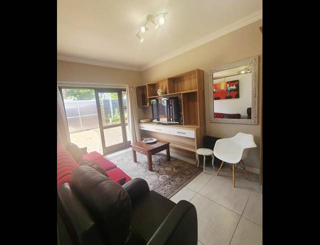 1 BEDROOM PROPERTY TO RENT IN VIERLANDEN